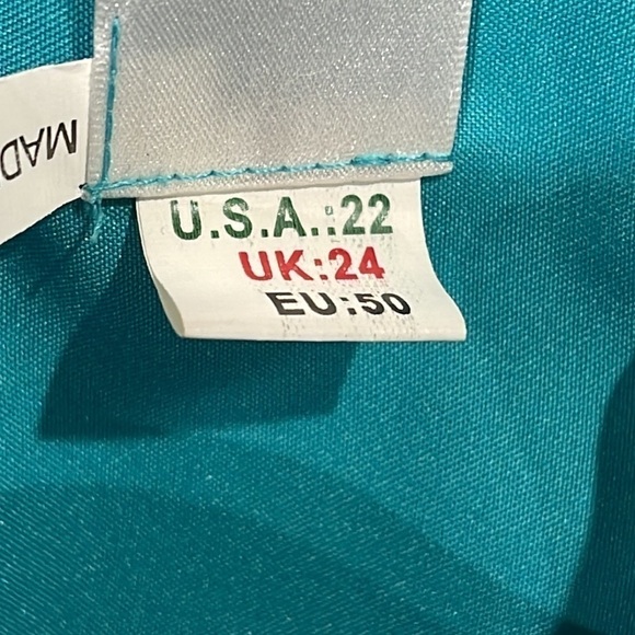 Jasmine B2 Cocktail/Bridesmaid Dress with Convertible Straps - EUC - Picture 4 of 9